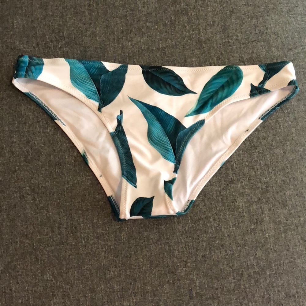 Leaf print, brand new bathing suit bottom